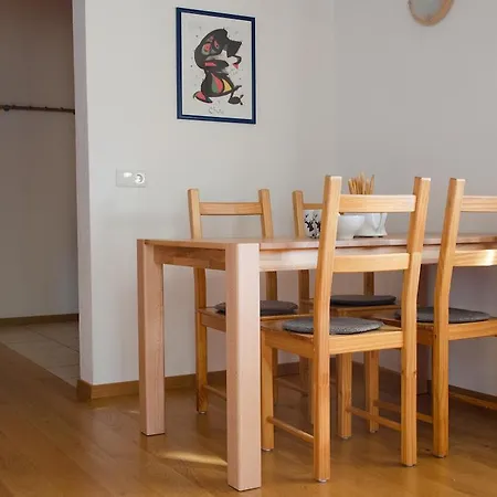 Apartment Stark